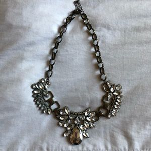 🧡10/$10 Dark Gold Statement Necklace